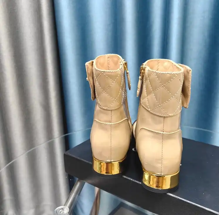 hype Chanel Boots