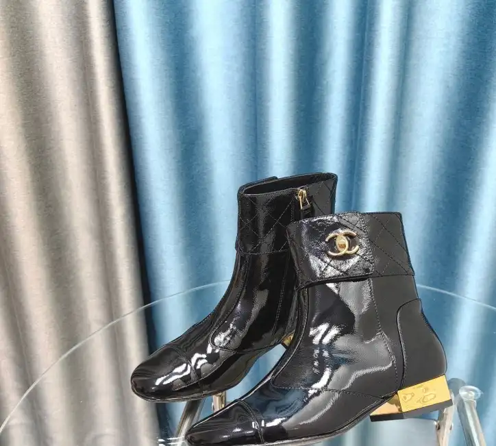 hype Chanel Boots