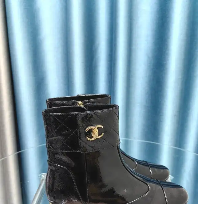 hype Chanel Boots