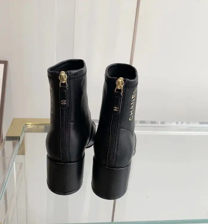 hype Chanel Boots