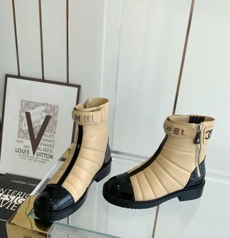 hype Chanel Boots