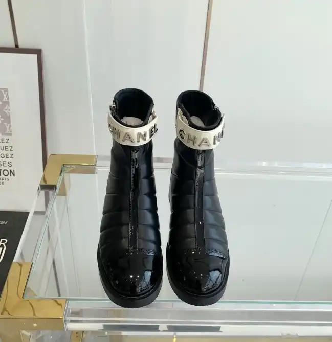 hype Chanel Boots