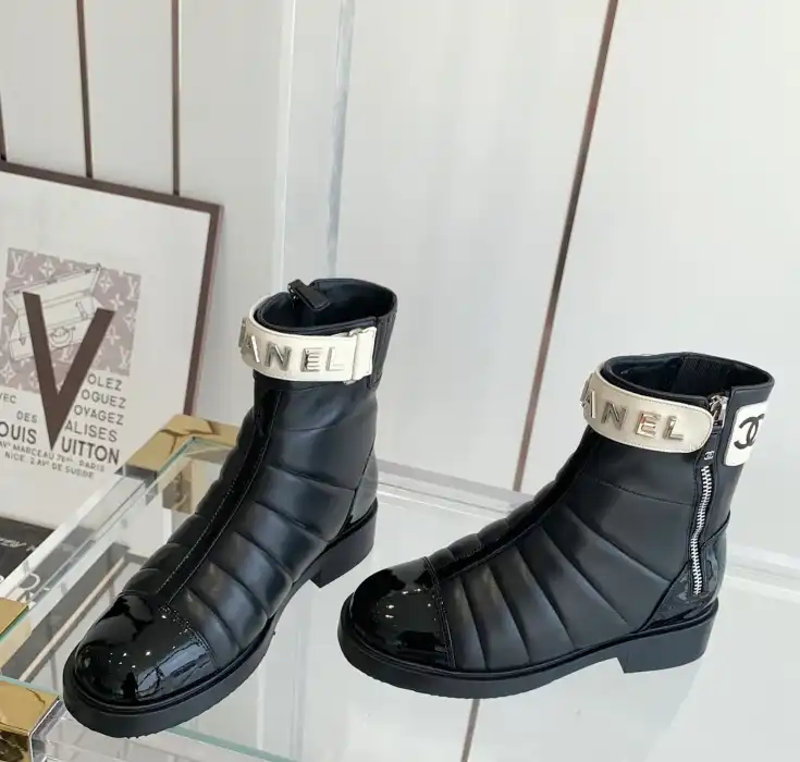 hype Chanel Boots