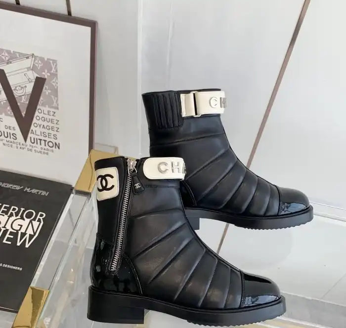 hype Chanel Boots