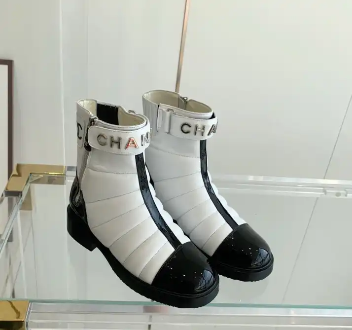 hype Chanel Boots