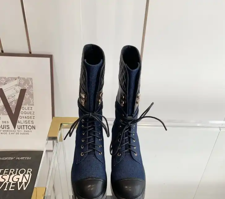 hype Chanel Boots