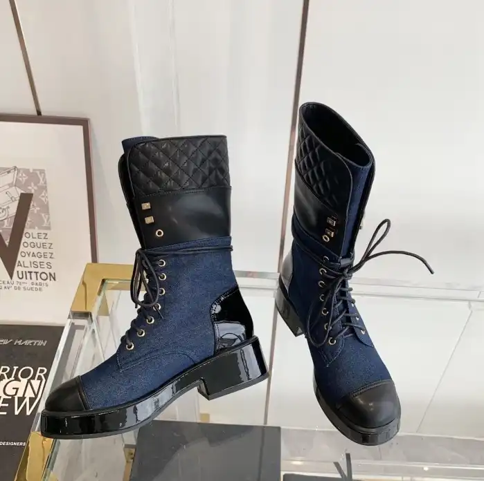 hype Chanel Boots