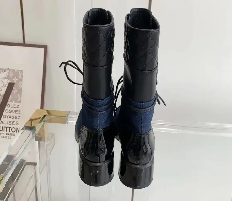 hype Chanel Boots