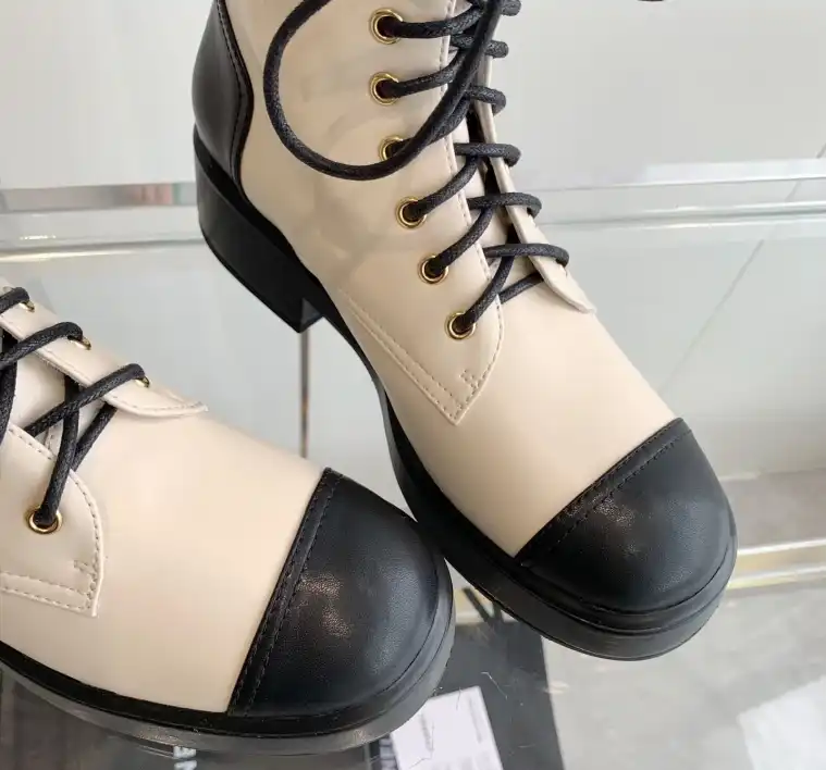 hype Chanel Boots