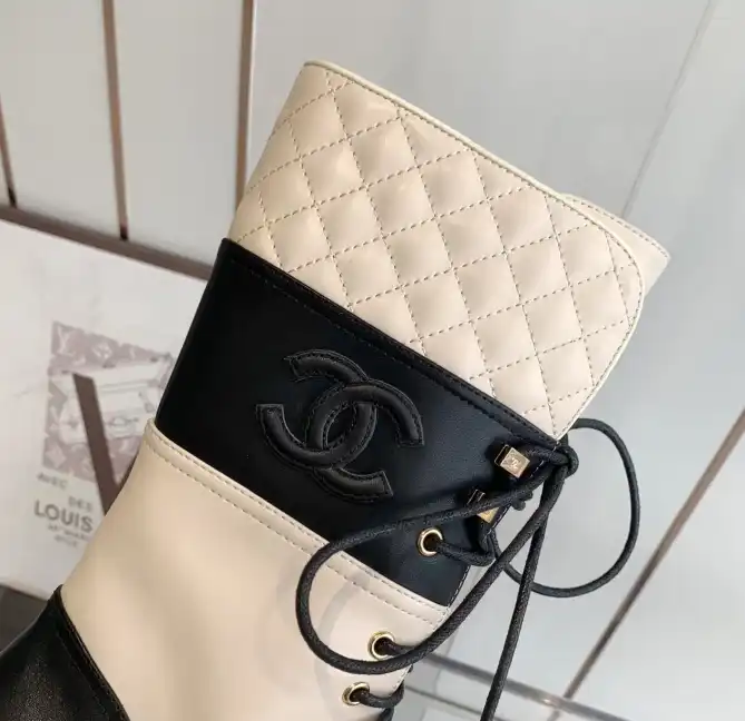 hype Chanel Boots