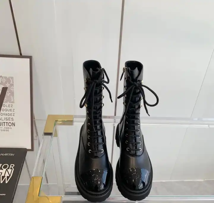 hype Chanel Boots