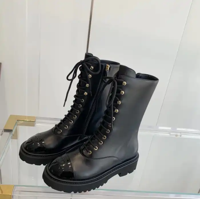 hype Chanel Boots