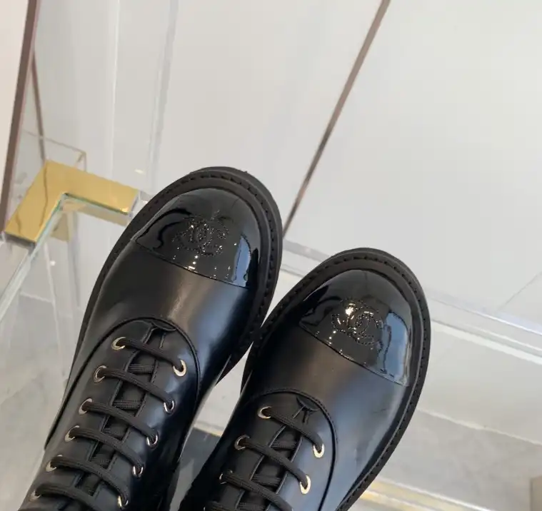 hype Chanel Boots