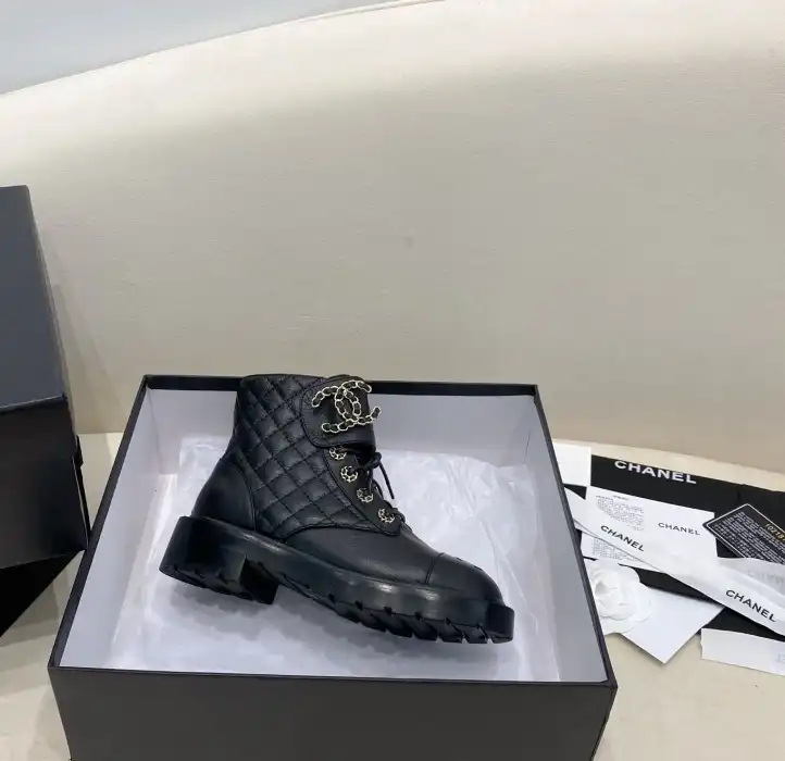 hype Chanel Boots