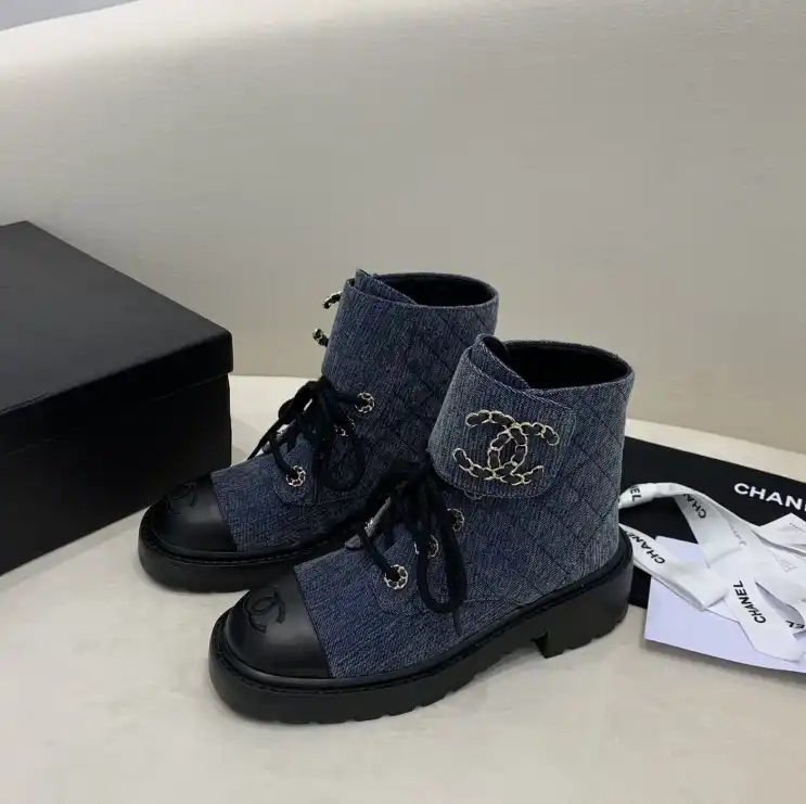 hype Chanel Boots