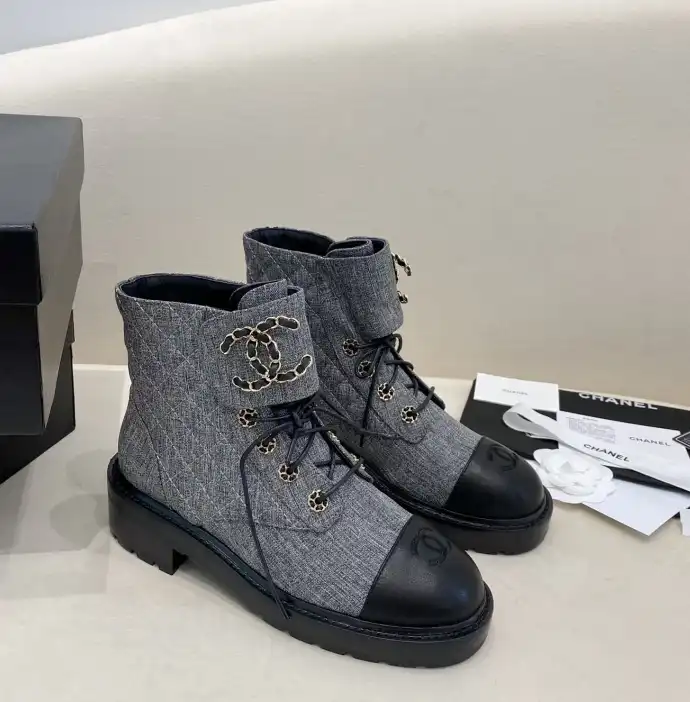 hype Chanel Boots