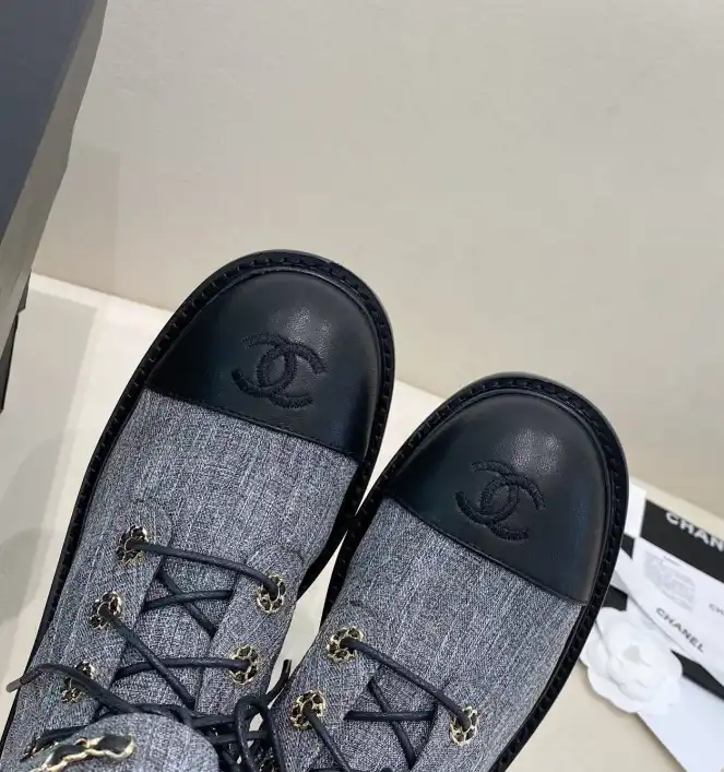 hype Chanel Boots