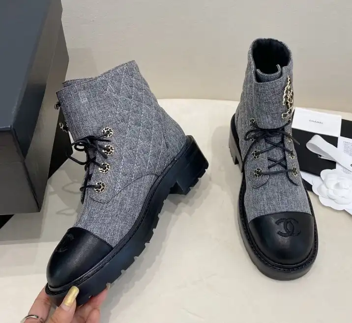 hype Chanel Boots