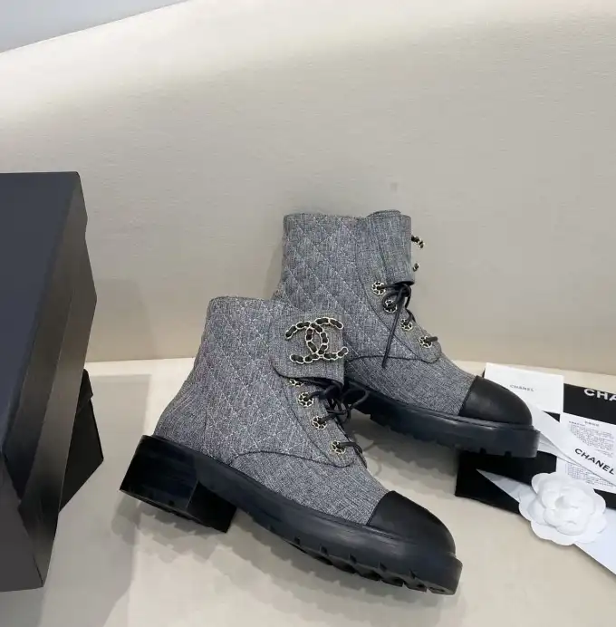 hype Chanel Boots