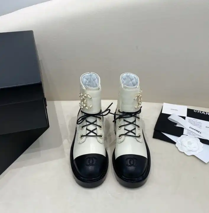 hype Chanel Boots