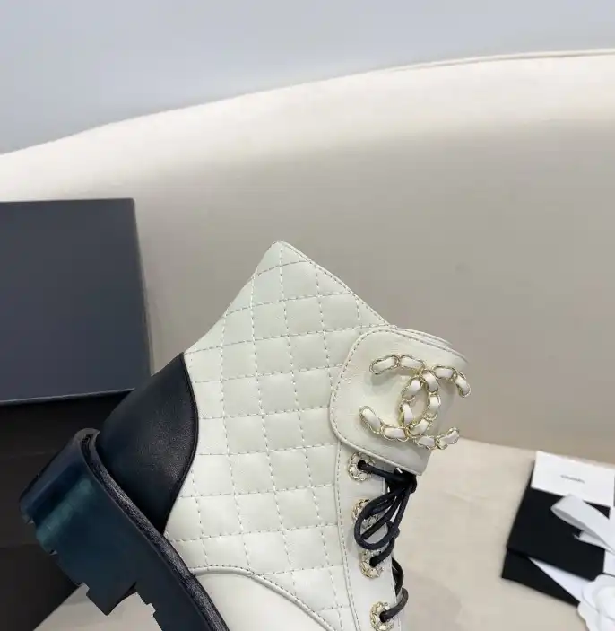 hype Chanel Boots