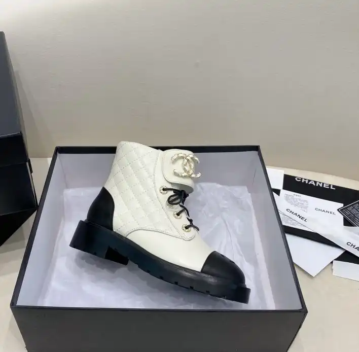 hype Chanel Boots