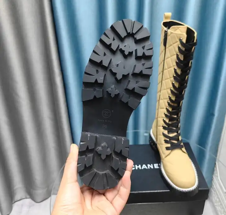 hype Chanel Boots