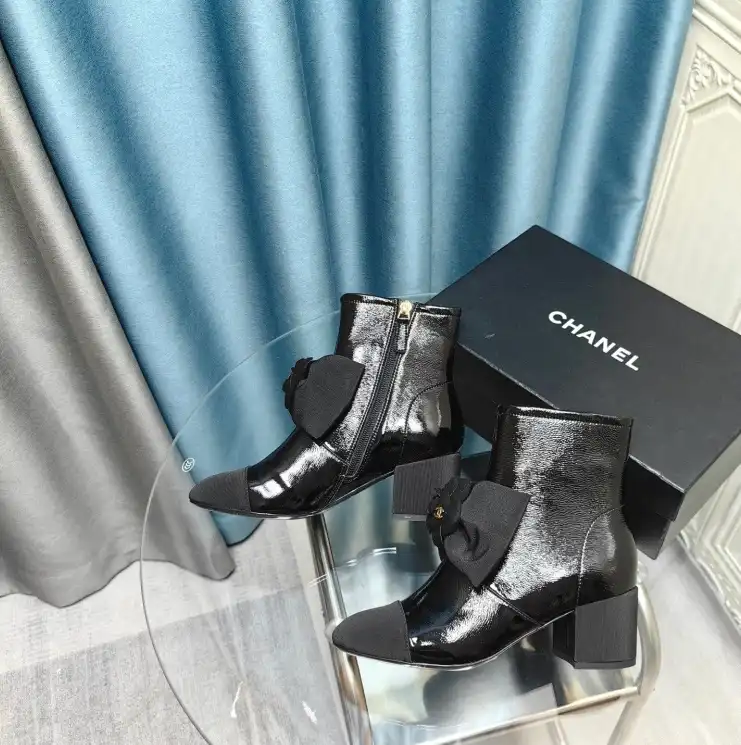 hype Chanel Boots