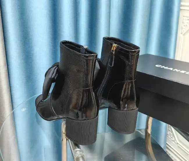 hype Chanel Boots