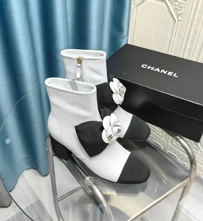 hype Chanel Boots