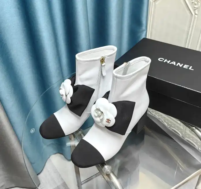 hype Chanel Boots