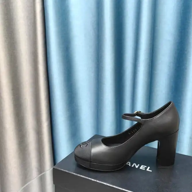 hype Chanel High Heels