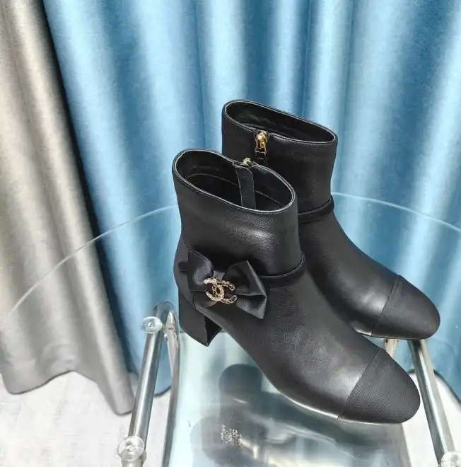 hype Chanel Boots