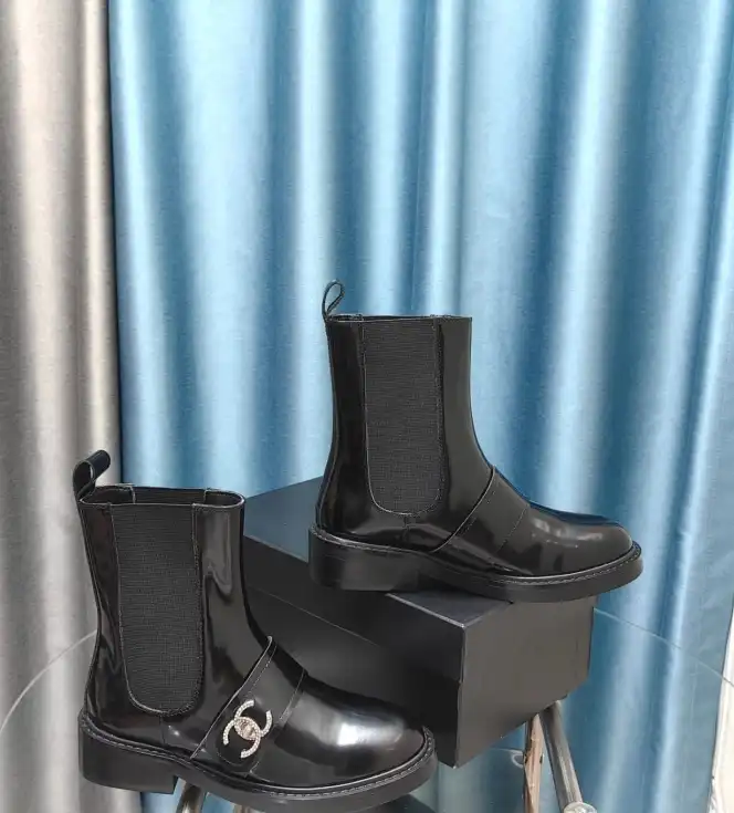 hype Chanel Boots