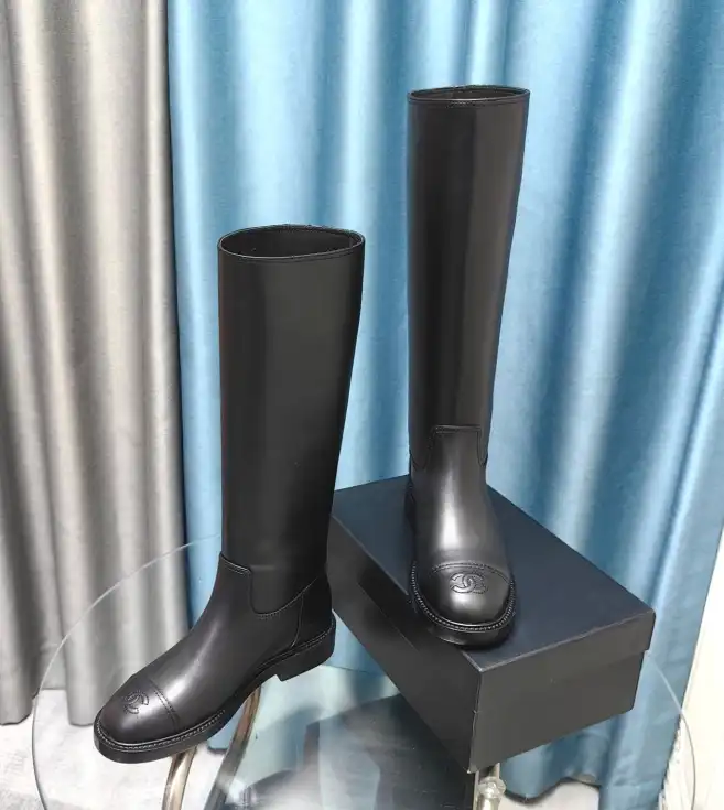 hype Chanel Boots