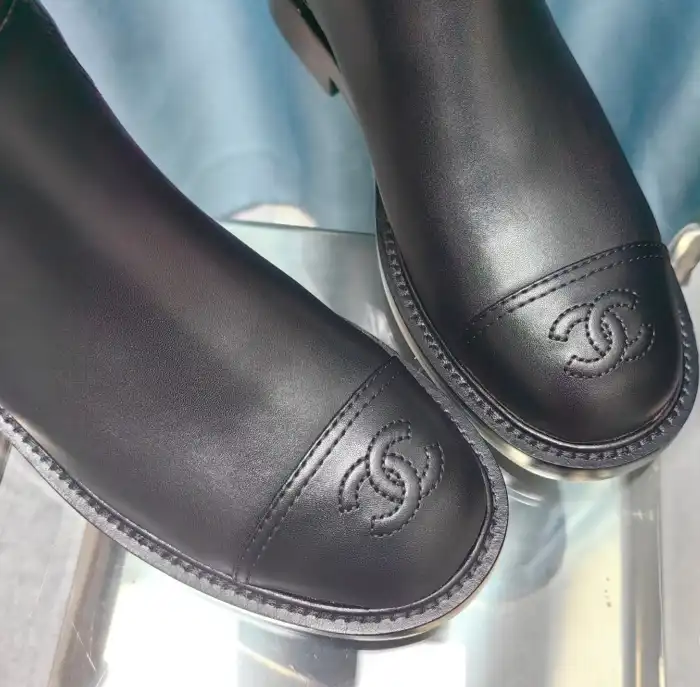 hype Chanel Boots