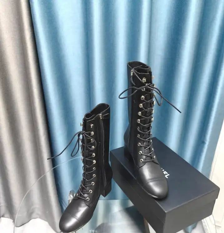 hype Chanel Boots