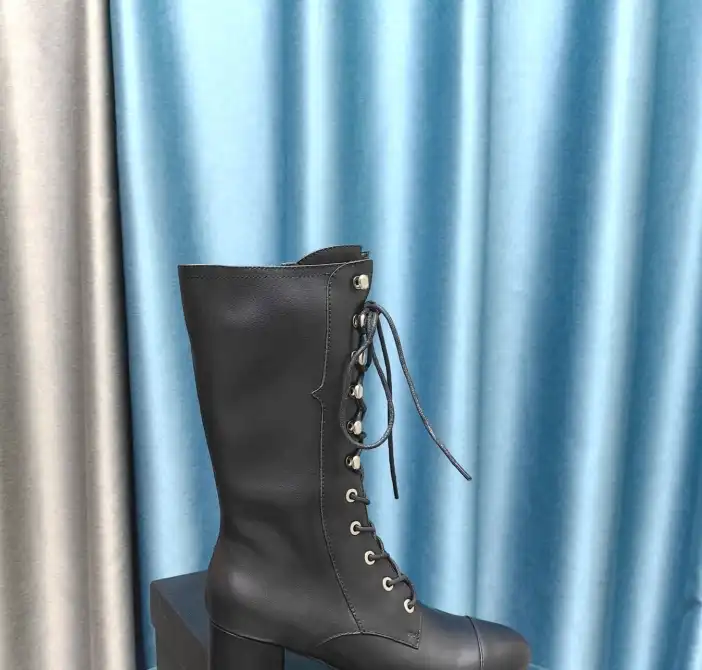 hype Chanel Boots