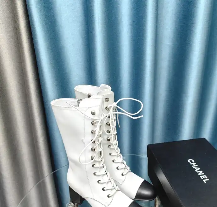 hype Chanel Boots