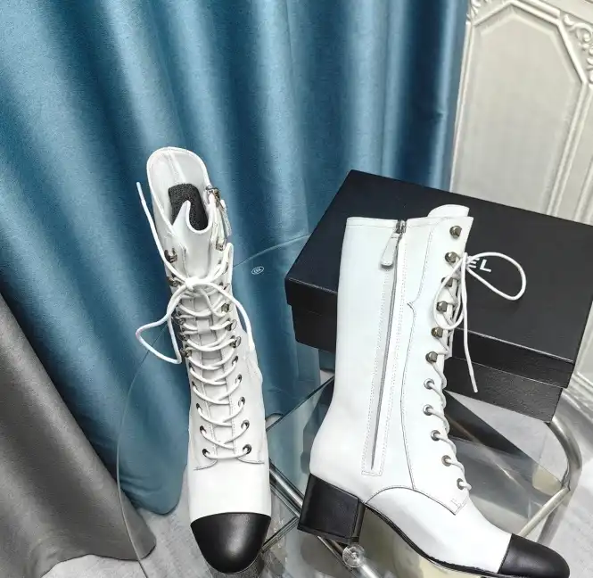 hype Chanel Boots