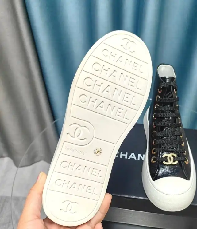 hype Chanel Boots