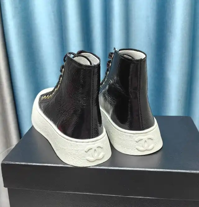 hype Chanel Boots