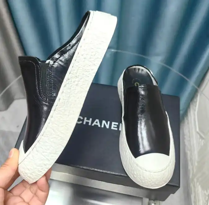 hype Chanel Slippers