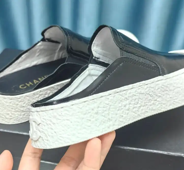 hype Chanel Slippers