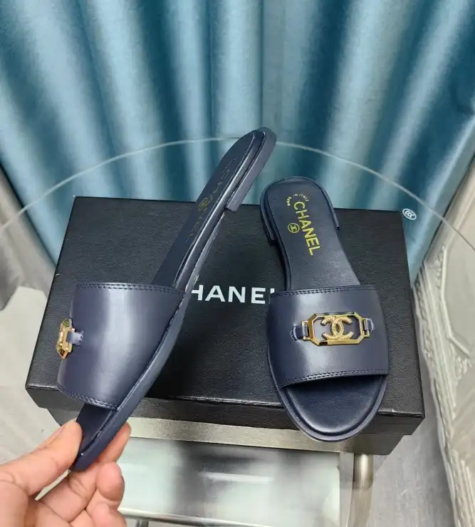 hype Chanel Slippers