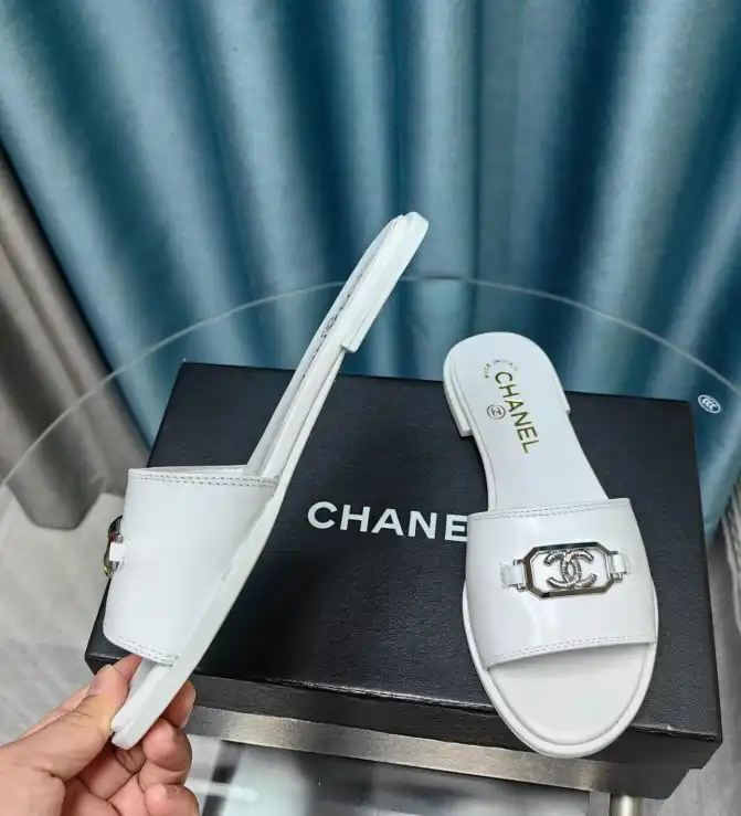 hype Chanel Slippers