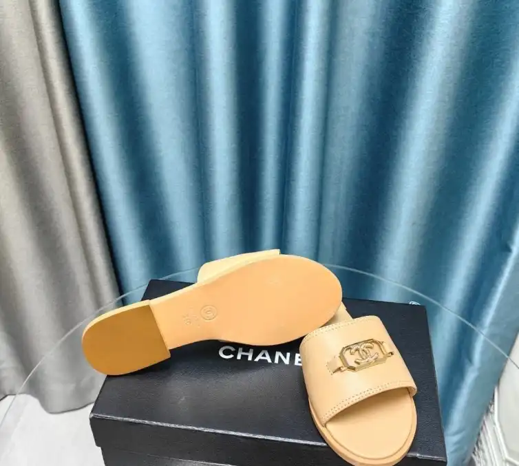 hype Chanel Slippers