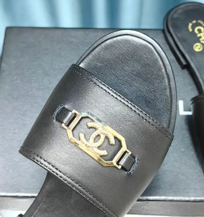 hype Chanel Slippers