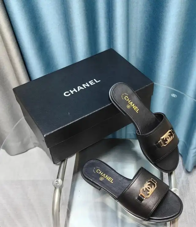 hype Chanel Slippers