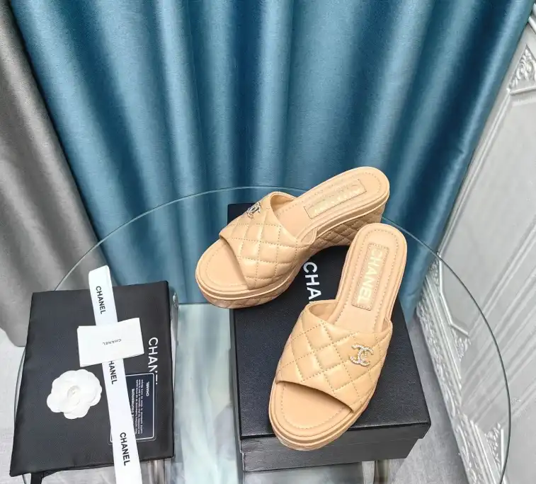 hype Chanel Slippers